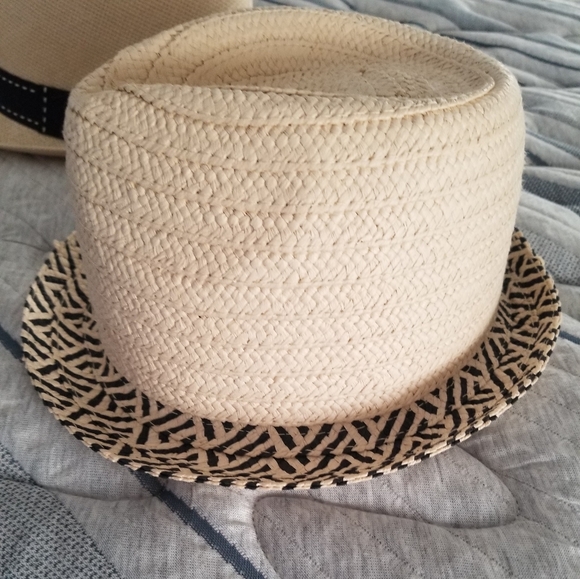 Straw hats - Picture 4 of 5
